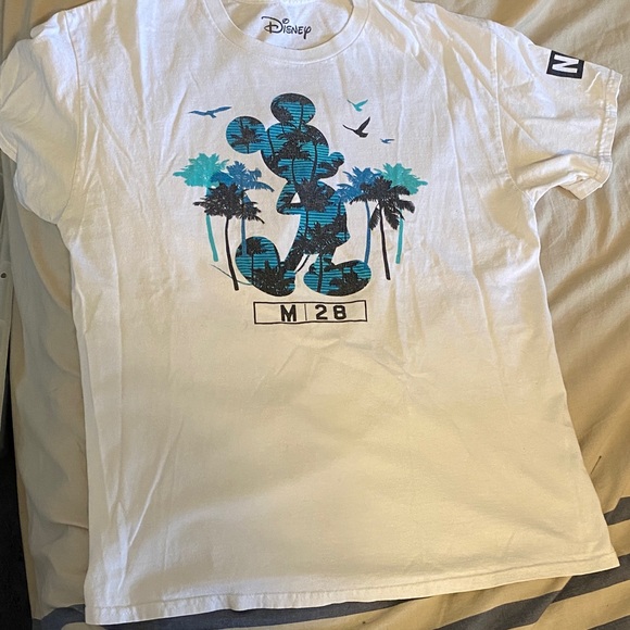 Disney Neff Mickey Mouse Shirt - Picture 1 of 4
